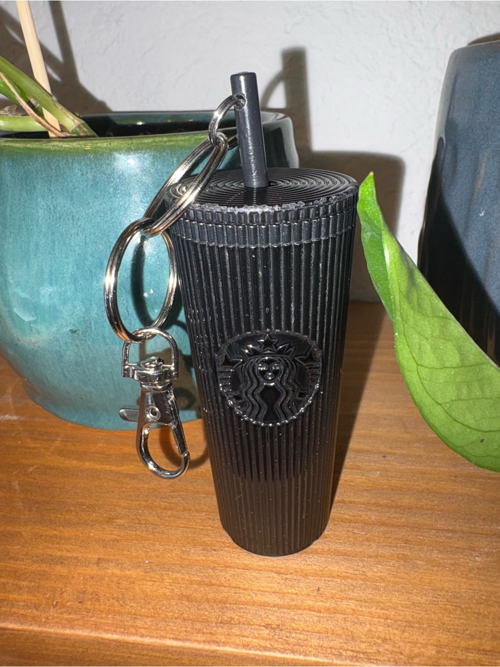 Starbucks Black Ribbed Tumbler Key & Card Holder Keychain